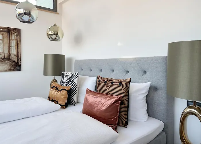 Penthouse Meerchenwald 6 Lägenhet